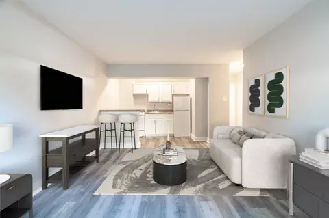 855 Hinman Ave #G1, Evanston, IL 60202