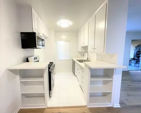 1412 W 17th St #10505, Santa Monica, CA 90404