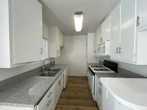 6632 Darby Ave #09805, Los Angeles, CA 91335