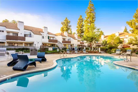 8945 Riverbend Dr #11-140, Huntington Beach, CA 92647