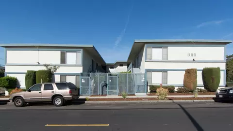 11311 Charnock Rd UNIT 13-A, Los Angeles, CA 90066