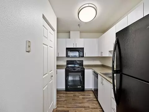 450 Orchard Ave #H-202, Nampa, ID 83651