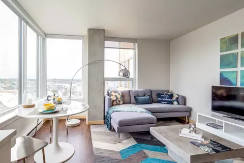 2720 4th Ave #0207, Seattle, WA 98121