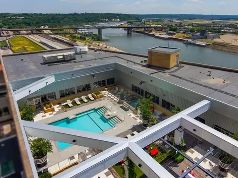 180 Kellogg Blvd E #0805, Saint Paul, MN 55101