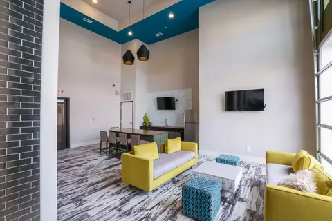930 Douglas St, Chattanooga, TN 37403