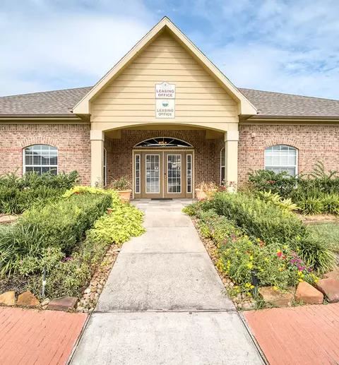 1010 Hwy 87 S #1322, Orange, TX 77630