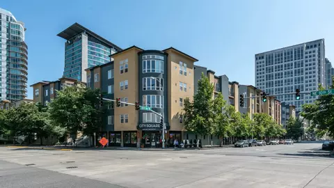 938 110th Ave NE #307, Bellevue, WA 98004