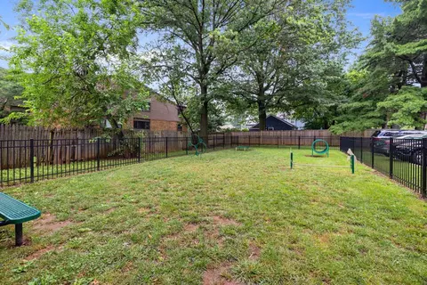 1155 Livingston Ave #1153-16, North Brunswick, NJ 08902