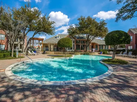 3001 Communications Pkwy #1422, Plano, TX 75093
