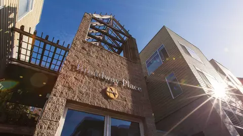 255 W Broadway #251253, Eugene, OR 97401