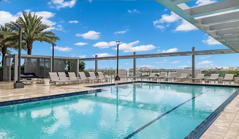 555 NE 8th St #1802, Fort Lauderdale, FL 33304