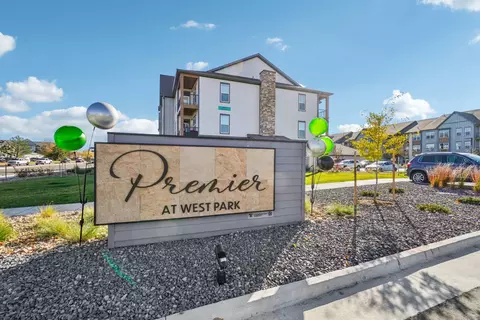 3800 Centerplace Dr #06-203, Greeley, CO 80634