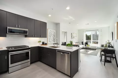 2700 W El Camino Real #205, Mountain View, CA 94040