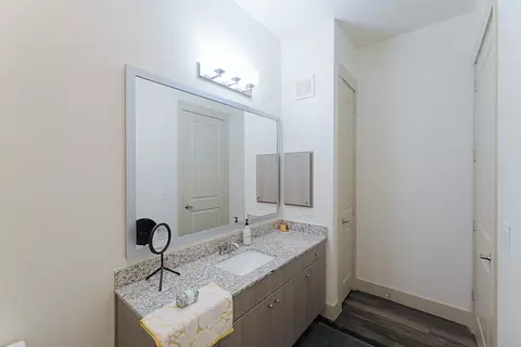 1424 Summit Ave #2019, Fort Worth, TX 76102 photo 28