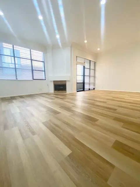 11636 Montana Ave #11636 MONTANA AVE. 113, Los Angeles, CA 90049