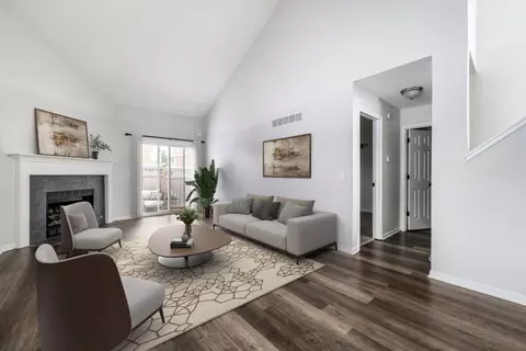 6801 W 76th St #6843, Overland Park, KS 66204