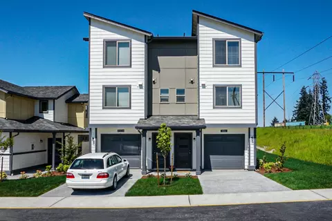 17412 44th Ave E #20-A, Tacoma, WA 98446