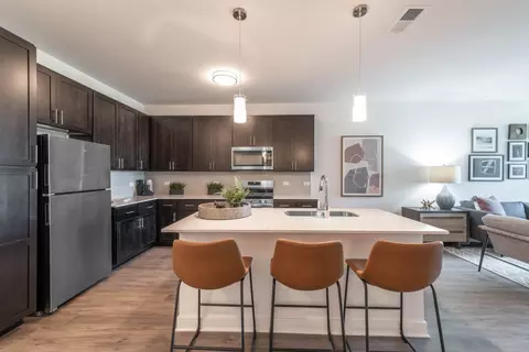 2200 Progress Pkwy #143, Schaumburg, IL 60173