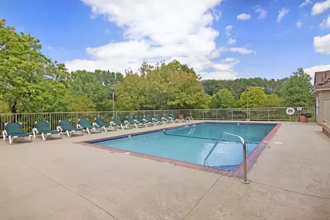 3475 Golfview Dr #1104, Eagan, MN 55123 photo 13