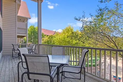 3475 Golfview Dr #1104, Eagan, MN 55123 photo 11
