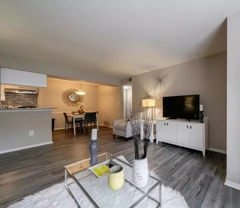 1760 Northside Dr NW #112, Atlanta, GA 30318