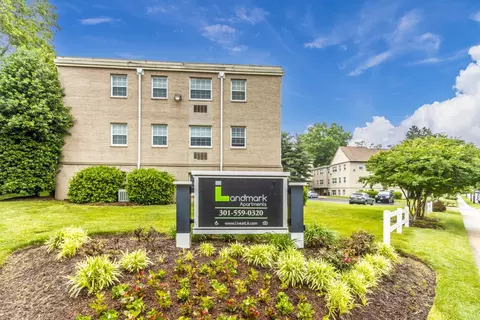 5603 Cypress Creek Dr #2, Hyattsville, MD 20782