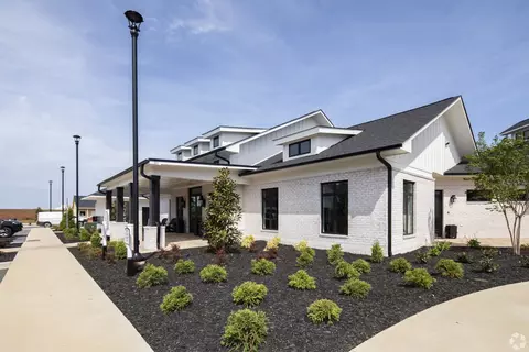 29758 Annex Dr #7674D, Madison, AL 35756