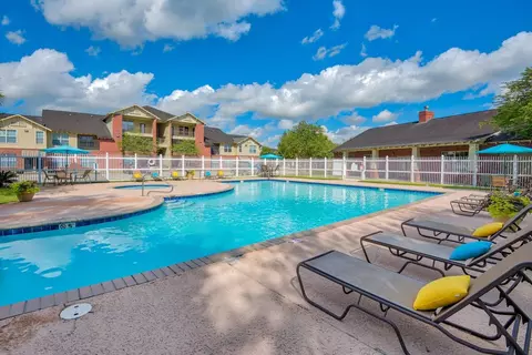 1803 Martin Luther King Blvd #236, Houma, LA 70360