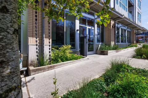 4351 15th Ave S #208, Seattle, WA 98108