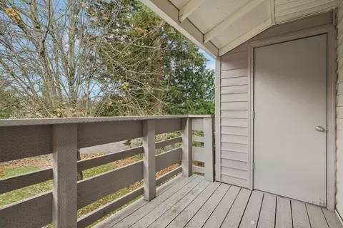 4777 SW 11th St #213, Gresham, OR 97080 photo 4