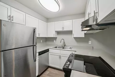 4777 SW 11th St #213, Gresham, OR 97080 photo 6