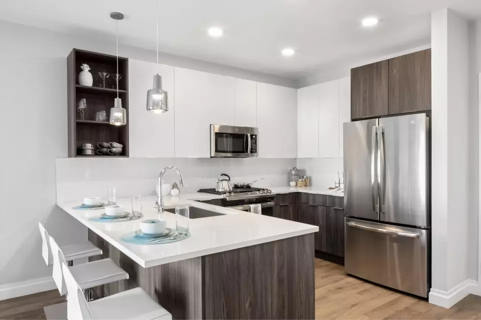  100 Village Sq #245, Glen Cove, NY 11542 photo 16