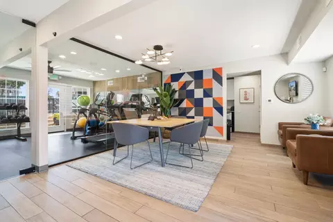 2913 Mustang Dr #10, Grapevine, TX 76051