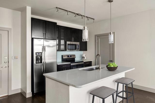 4690 S Lakeshore Dr #1041, Tempe, AZ 85282