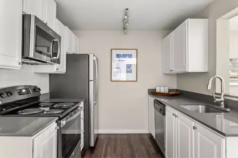8150 SW Barnes Rd #L308, Portland, OR 97225