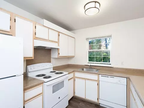 1201 NE 8th St #117, Gresham, OR 97030 photo 4