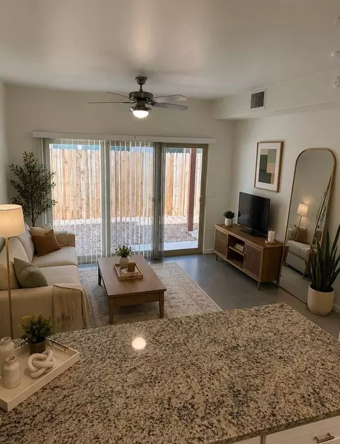 3532-3540 N Country Club Rd #3102, Tucson, AZ 85716