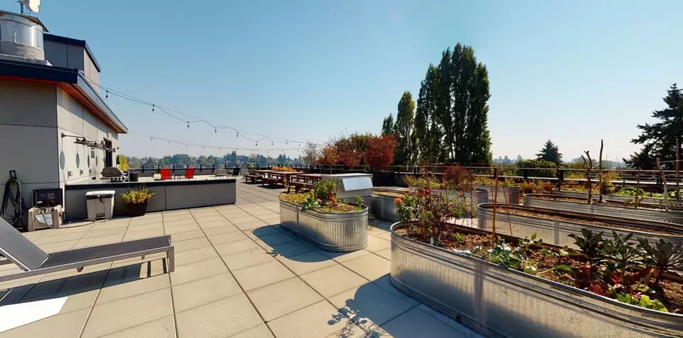  2407 E Union St #302, Seattle, WA 98122 photo 2