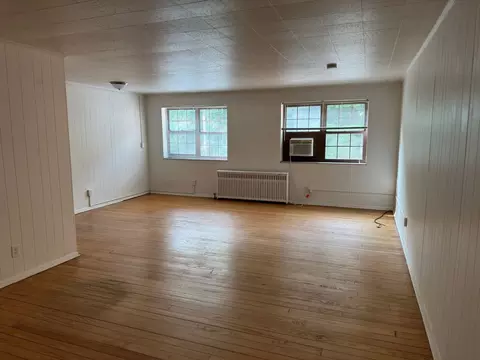 5424 Fifth Ave #108, Pittsburgh, PA 15232