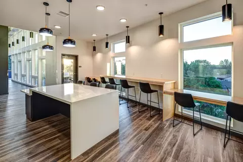 3230 Kinsrow Ave, Eugene, OR 97401 photo 10