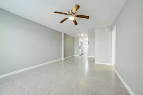 4010 W Bellfort Ave #119, Houston, TX 77025