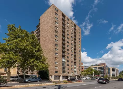 8200 Wisconsin Ave #820-0914, Bethesda, MD 20814
