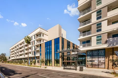 1150 E Washington St #547, Phoenix, AZ 85034