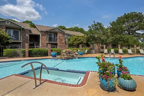 580 S Pear Orchard Rd #0107, Ridgeland, MS 39157