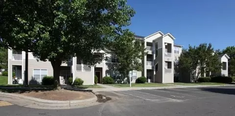 211 Stokes St #203, Durham, NC 27701