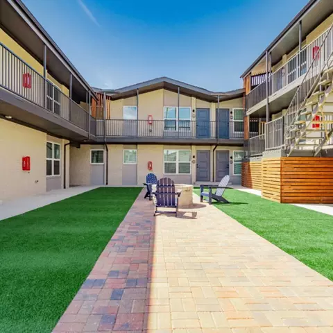 523 N Ewing Ave #PARK-207, Dallas, TX 75203