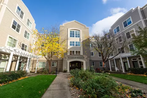 430 NE 16th Ave #324, Portland, OR 97232