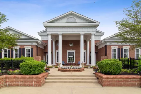 1540 Avemore Ln #302, Charlottesville, VA 22911