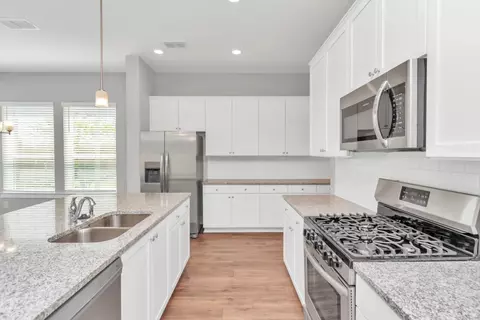 2734 Katri Way #1404OM, Houston, TX 77008