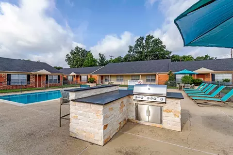 3902 E 29th St #A7, Bryan, TX 77802 photo 9